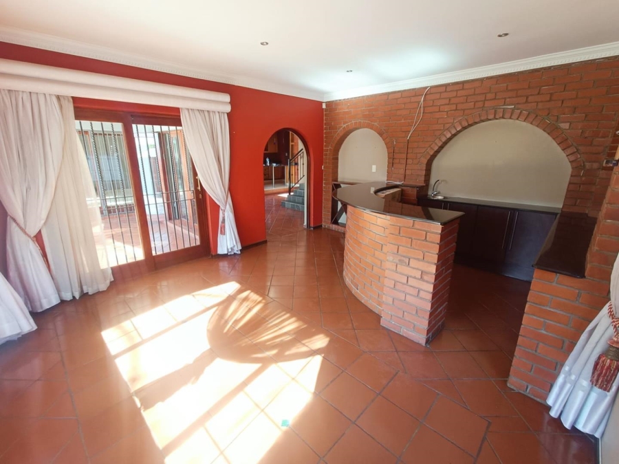 3 Bedroom Property for Sale in Highveld Gauteng