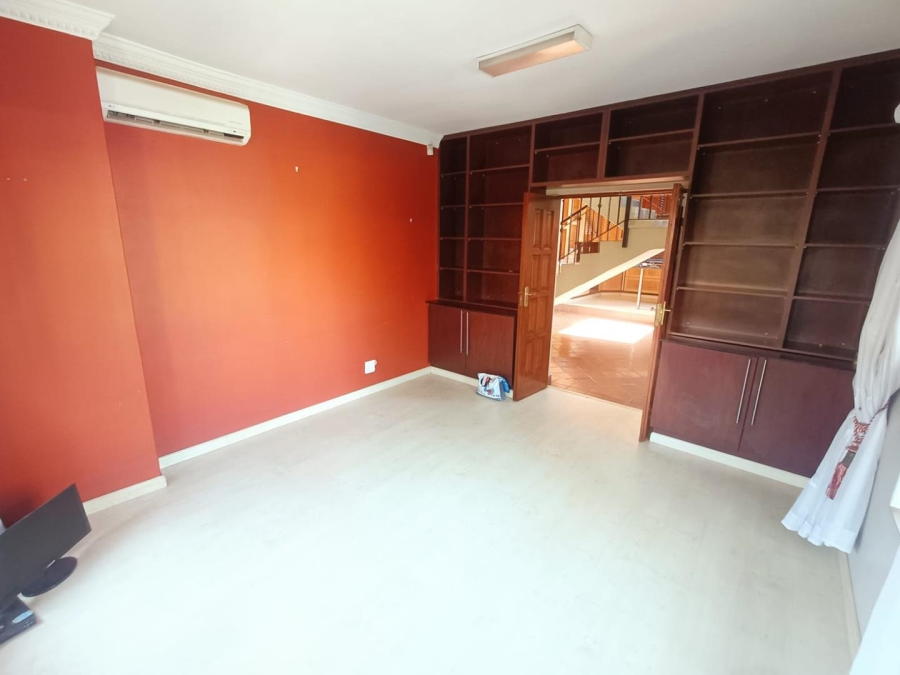 3 Bedroom Property for Sale in Highveld Gauteng