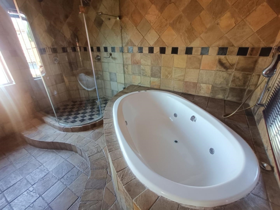 3 Bedroom Property for Sale in Highveld Gauteng