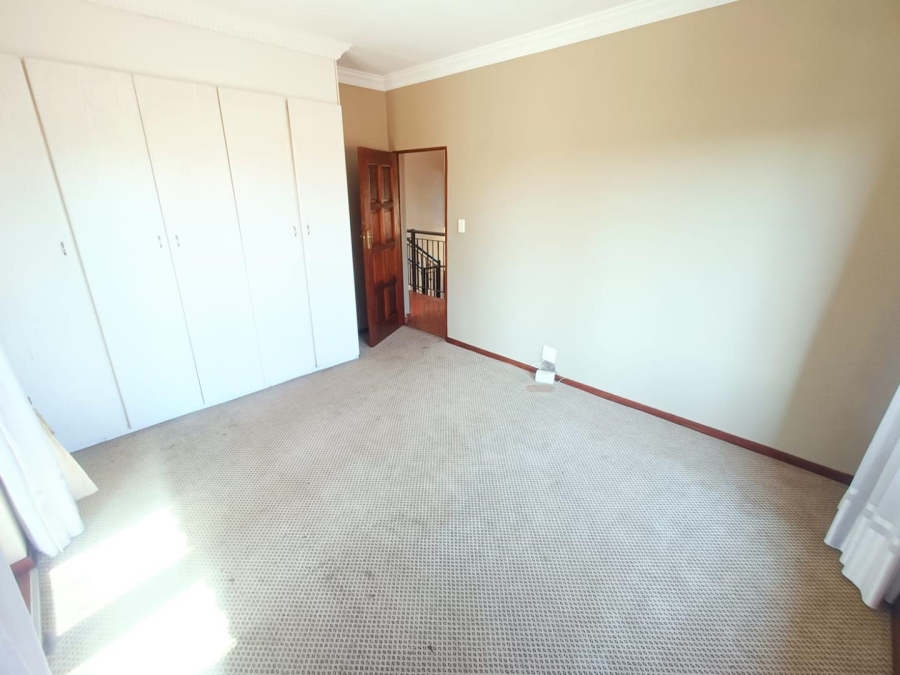 3 Bedroom Property for Sale in Highveld Gauteng