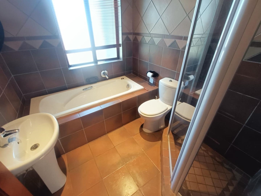 3 Bedroom Property for Sale in Highveld Gauteng