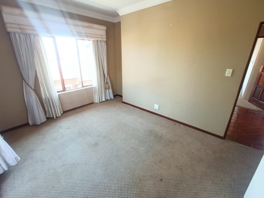 3 Bedroom Property for Sale in Highveld Gauteng