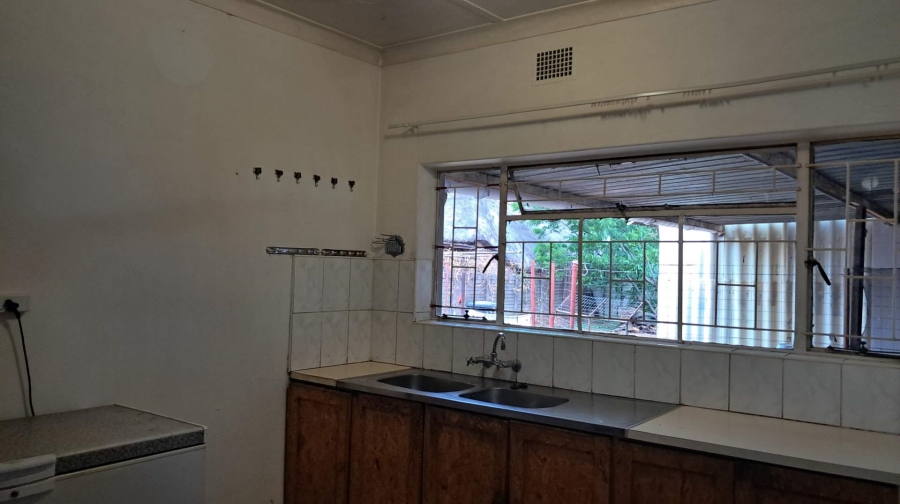 To Let 3 Bedroom Property for Rent in Pretoria North Gauteng