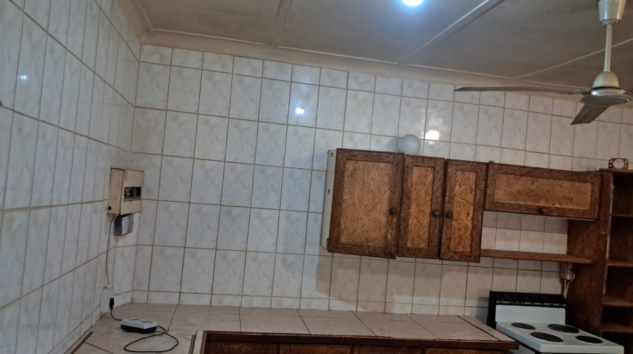 To Let 3 Bedroom Property for Rent in Pretoria North Gauteng