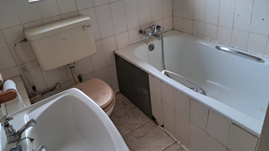 To Let 3 Bedroom Property for Rent in Pretoria North Gauteng