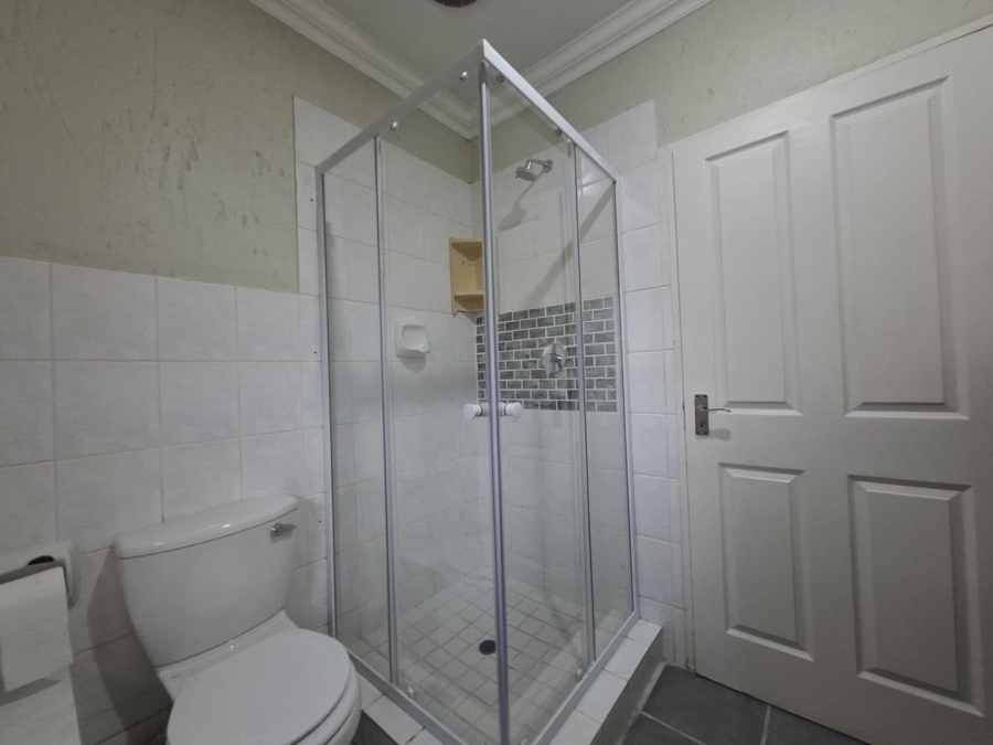 To Let 3 Bedroom Property for Rent in Buccleuch Gauteng