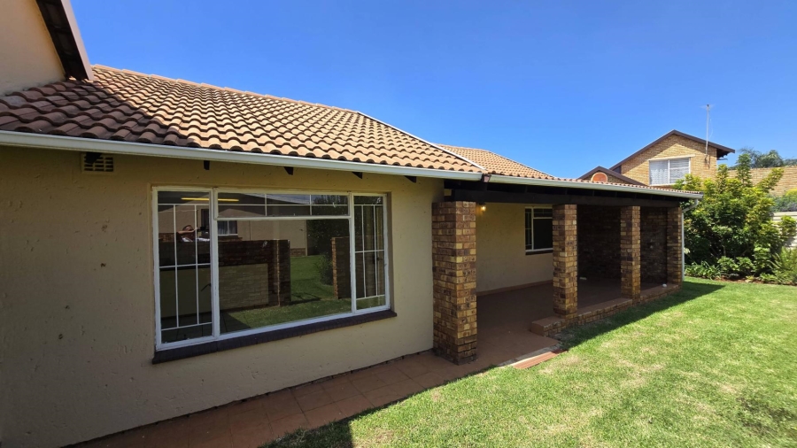 3 Bedroom Property for Sale in Pomona Gauteng