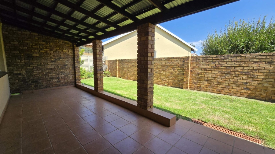 3 Bedroom Property for Sale in Pomona Gauteng