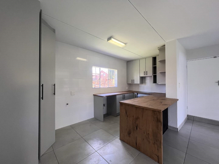 3 Bedroom Property for Sale in Sundowner Gauteng