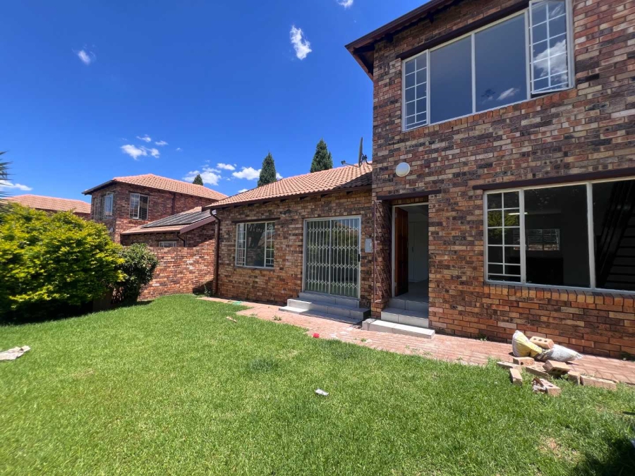 3 Bedroom Property for Sale in Sundowner Gauteng