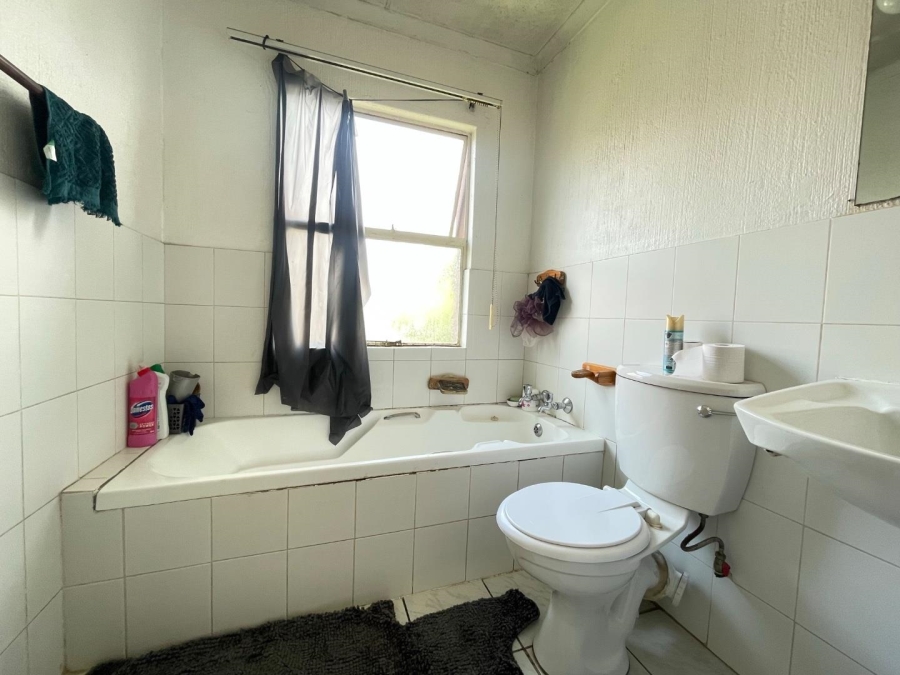 2 Bedroom Property for Sale in Norkem Park Gauteng