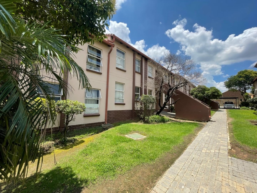 2 Bedroom Property for Sale in Norkem Park Gauteng