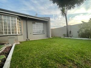 To Let 2 Bedroom Property for Rent in Birch Acres Gauteng