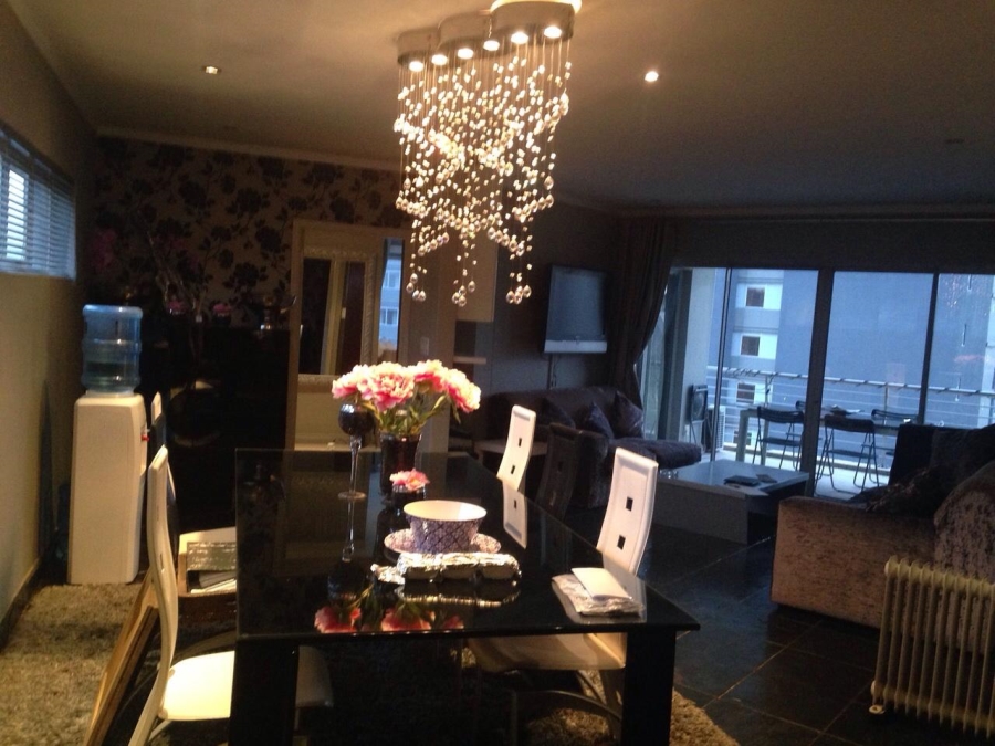 To Let 2 Bedroom Property for Rent in Sandhurst Gauteng