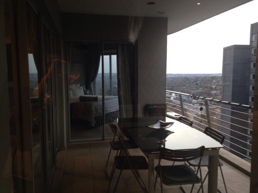 To Let 2 Bedroom Property for Rent in Sandhurst Gauteng