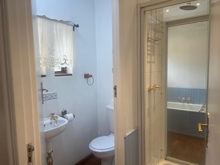 To Let 1 Bedroom Property for Rent in Houghton Gauteng