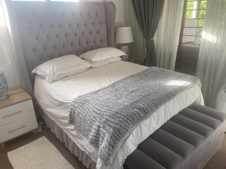 To Let 2 Bedroom Property for Rent in Craighall Park Gauteng