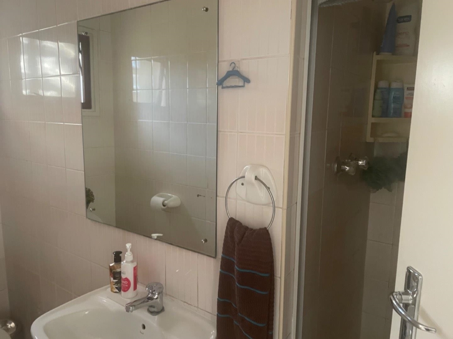 To Let 2 Bedroom Property for Rent in Craighall Park Gauteng