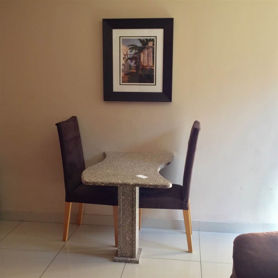 1 Bedroom Property for Sale in Hurlingham Gauteng