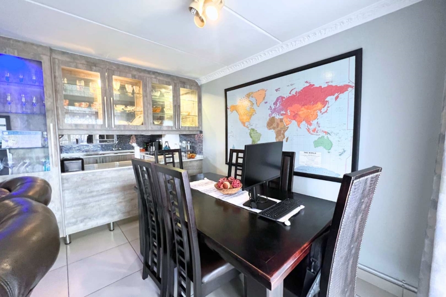 3 Bedroom Property for Sale in Annlin Gauteng