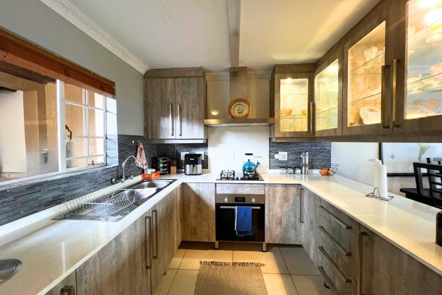 3 Bedroom Property for Sale in Annlin Gauteng