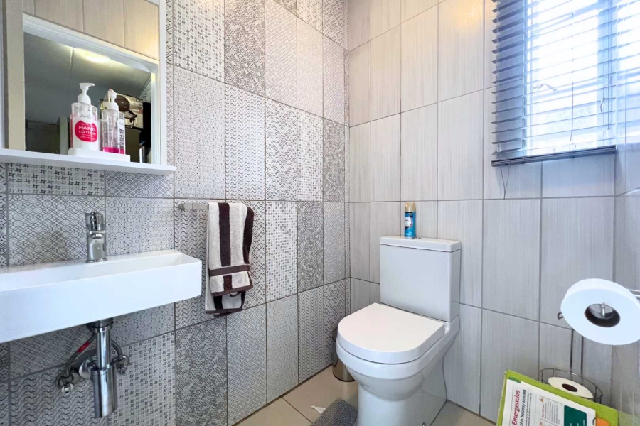 3 Bedroom Property for Sale in Annlin Gauteng