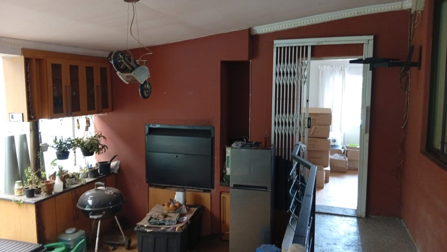 To Let 6 Bedroom Property for Rent in Glen Marais Ext 1 Gauteng