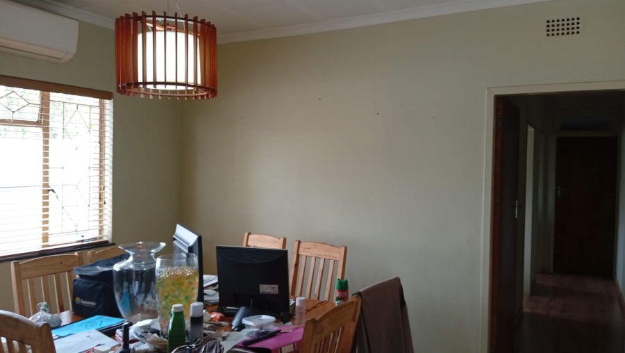 To Let 6 Bedroom Property for Rent in Glen Marais Ext 1 Gauteng