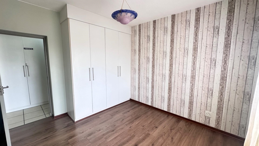 To Let 2 Bedroom Property for Rent in Broadacres Gauteng