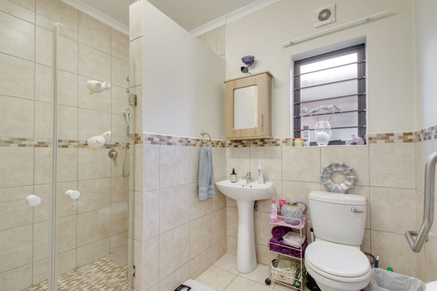 2 Bedroom Property for Sale in Olivedale Gauteng