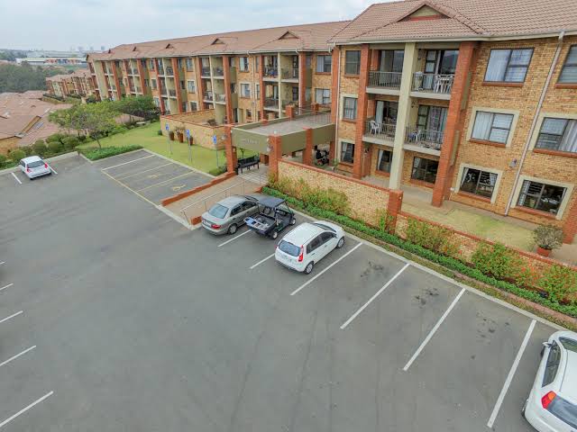 2 Bedroom Property for Sale in Olivedale Gauteng