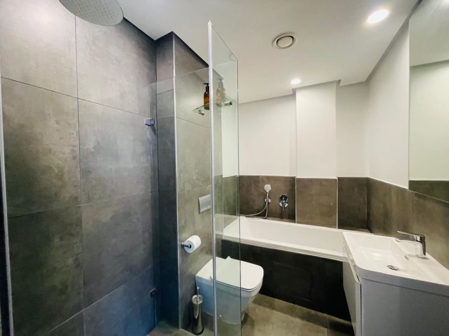 To Let 2 Bedroom Property for Rent in Illovo Gauteng