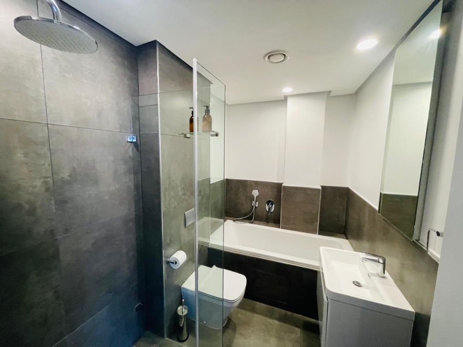 To Let 2 Bedroom Property for Rent in Illovo Gauteng