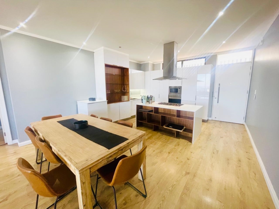 To Let 3 Bedroom Property for Rent in Morningside Gauteng