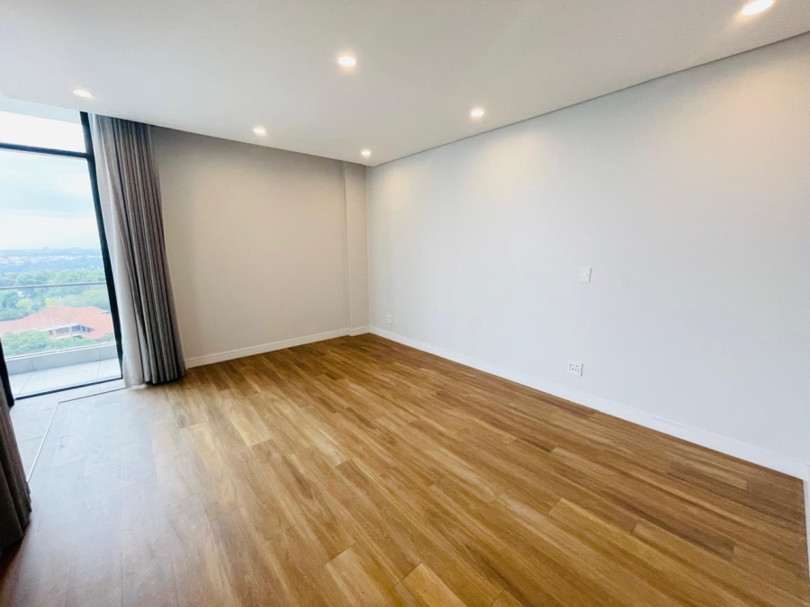 To Let 3 Bedroom Property for Rent in Illovo Gauteng