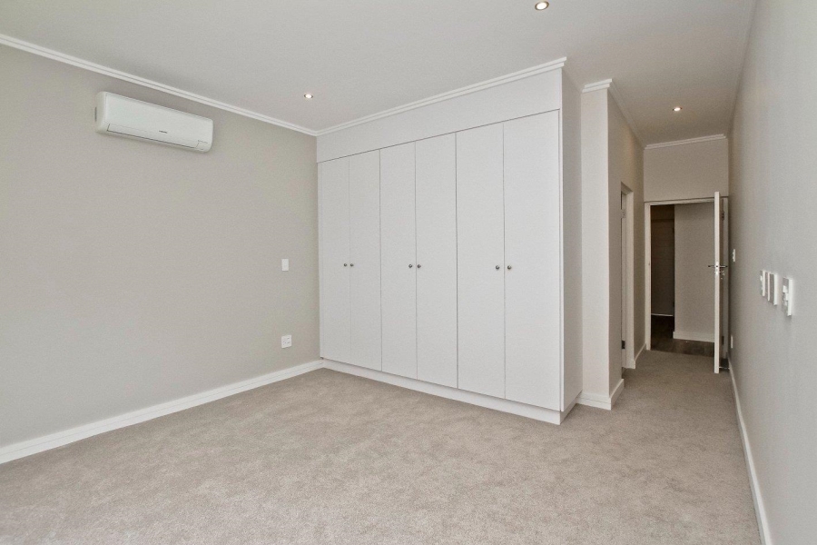 To Let 3 Bedroom Property for Rent in Melrose Gauteng