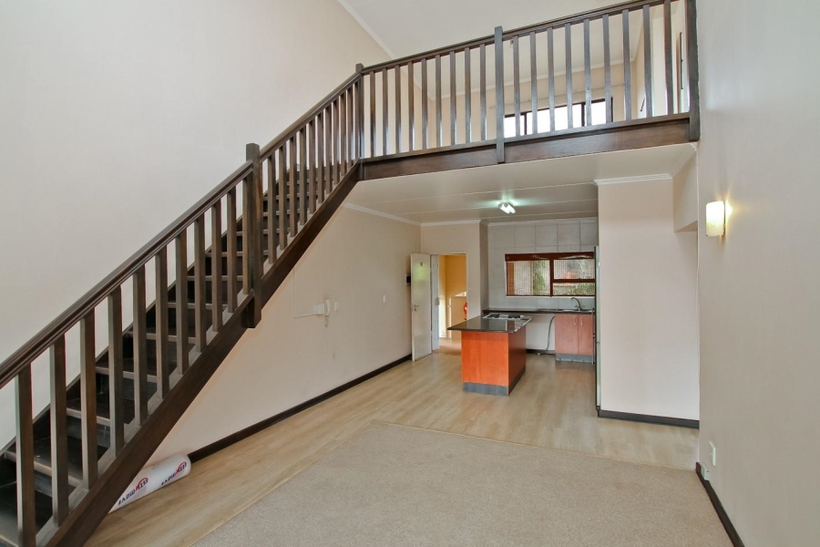 2 Bedroom Property for Sale in Sunninghill Gauteng