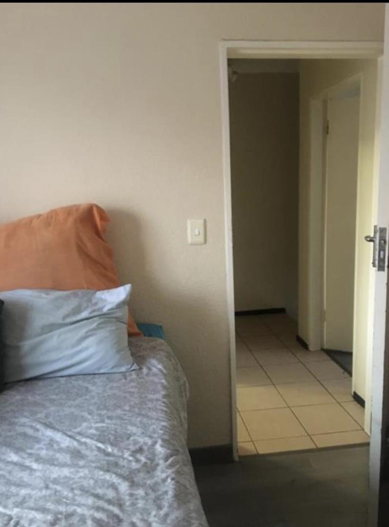 To Let 2 Bedroom Property for Rent in Halfway Gardens Gauteng