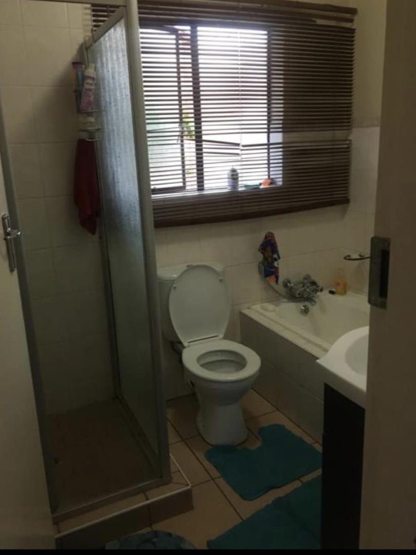 To Let 2 Bedroom Property for Rent in Halfway Gardens Gauteng