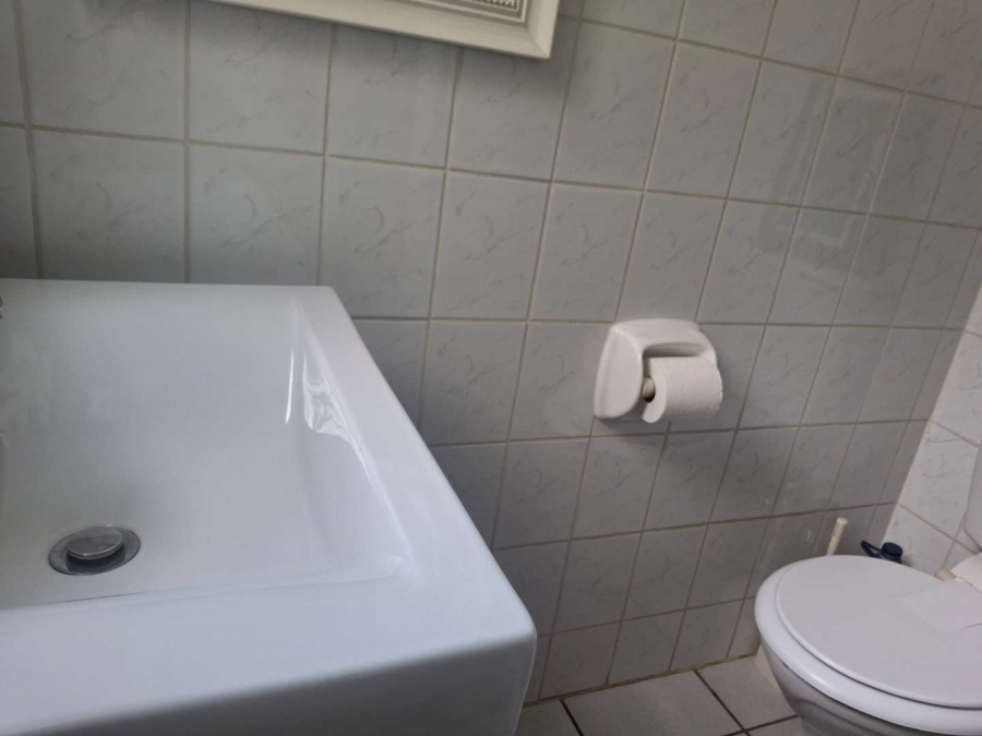 To Let 2 Bedroom Property for Rent in Morningside Gauteng