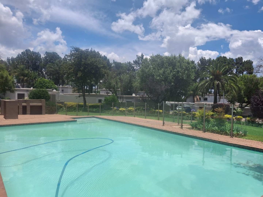 To Let 2 Bedroom Property for Rent in Morningside Gauteng