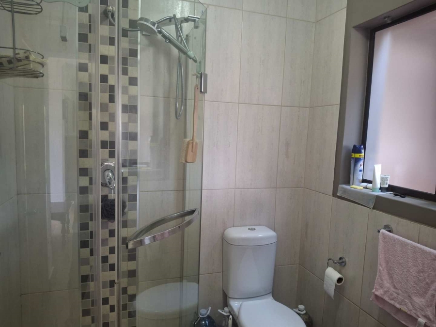 To Let 2 Bedroom Property for Rent in Morningside Gauteng