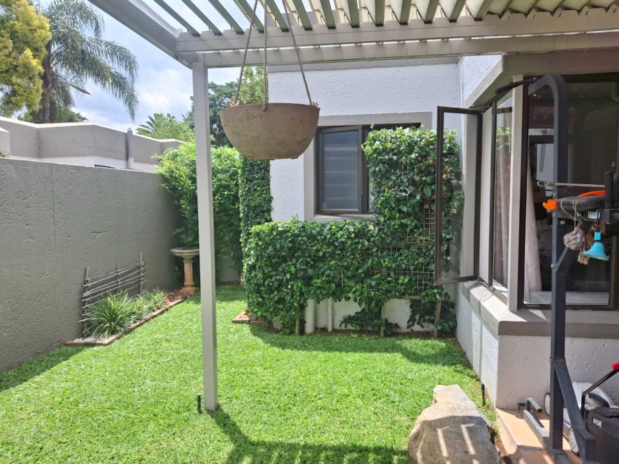 To Let 2 Bedroom Property for Rent in Morningside Gauteng