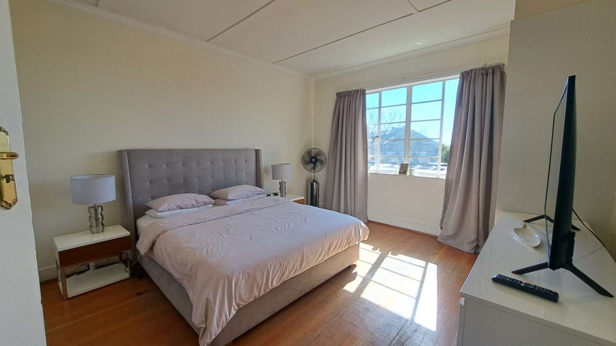 2 Bedroom Property for Sale in Illovo Gauteng