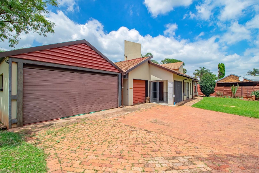 3 Bedroom Property for Sale in Doornpoort Gauteng