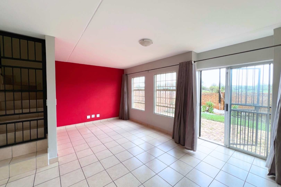 2 Bedroom Property for Sale in Annlin Gauteng