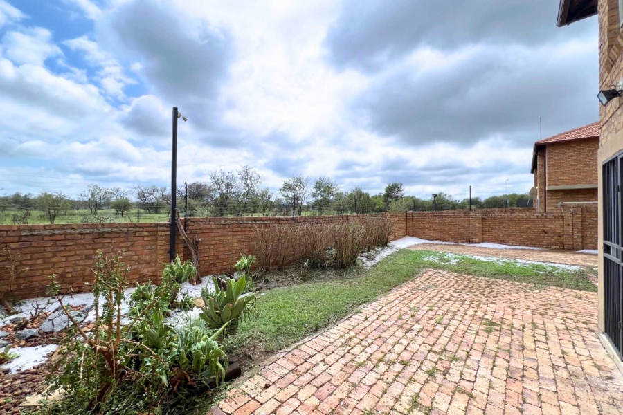 2 Bedroom Property for Sale in Annlin Gauteng