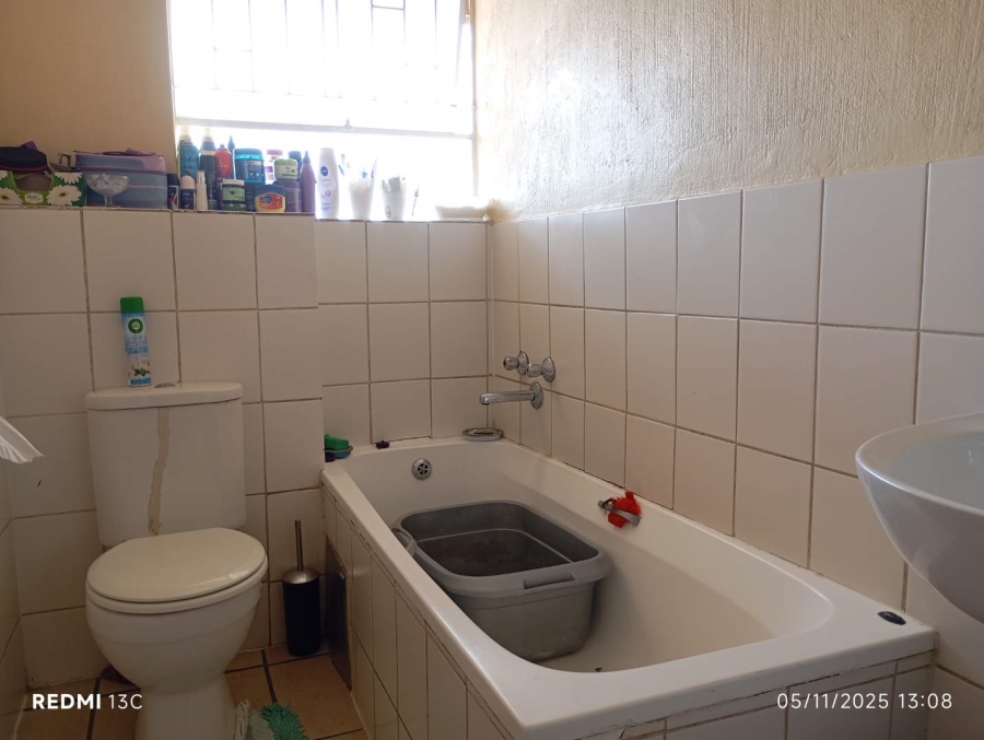 To Let 2 Bedroom Property for Rent in Kempton Park Central Gauteng