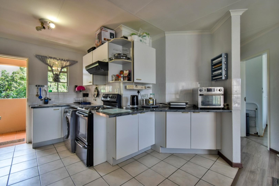 2 Bedroom Property for Sale in Elardus Park Gauteng