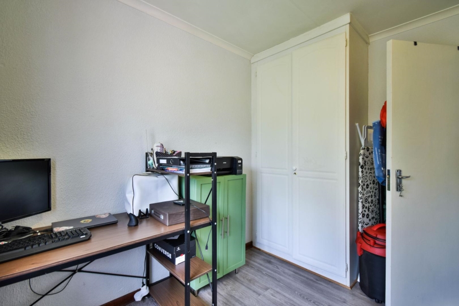 2 Bedroom Property for Sale in Elardus Park Gauteng